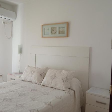 Habitaciones Individuales En Apartamento Compartido เซบีญา ภายนอก รูปภาพ